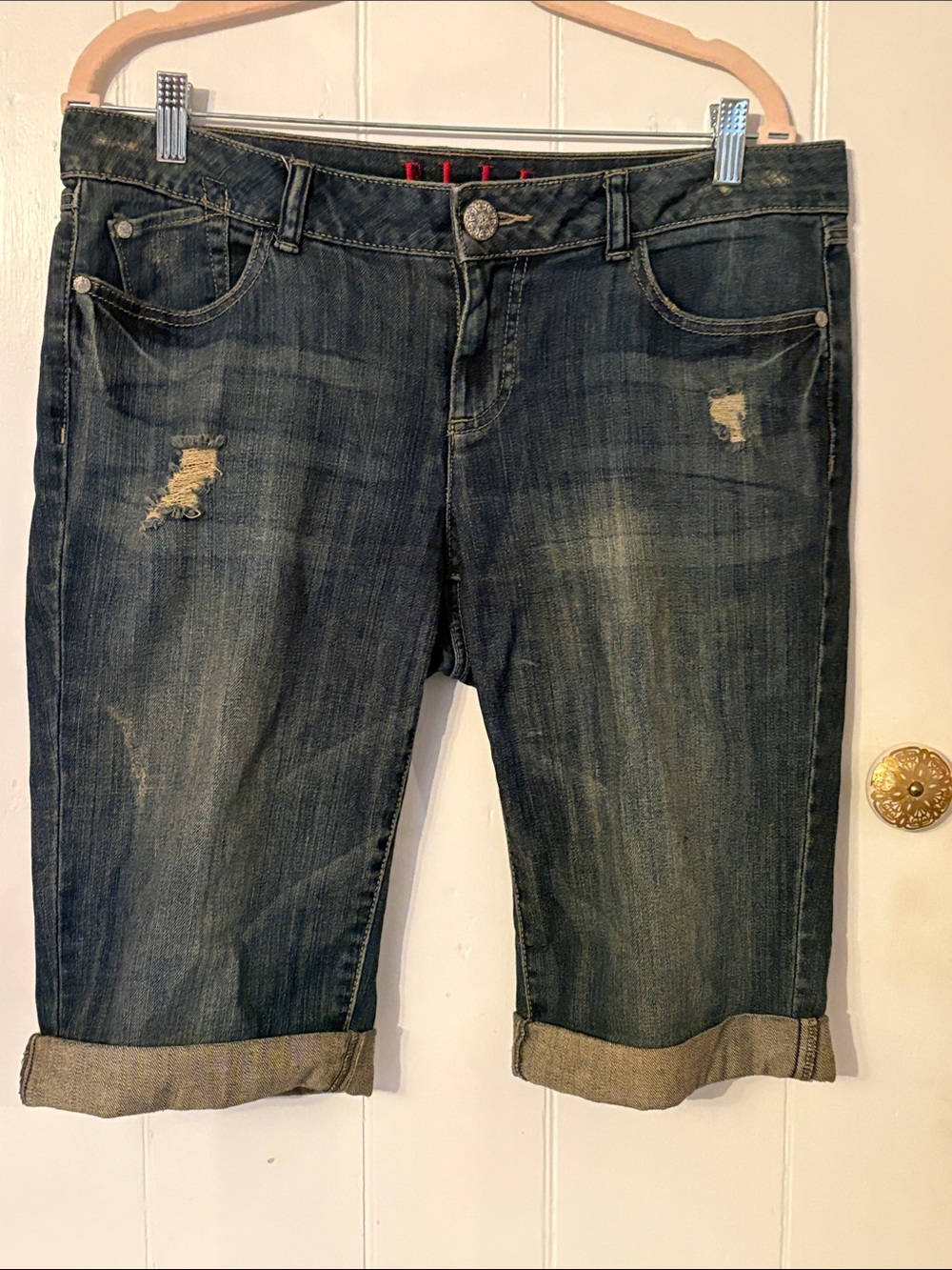 Elle Dark Wash Distressed Denim Bermuda Shorts EUC 10
